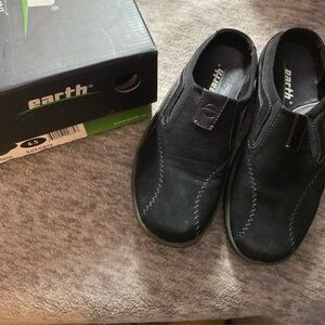 EARTH Kalso Mission Black Nubuck women's mules 6.5